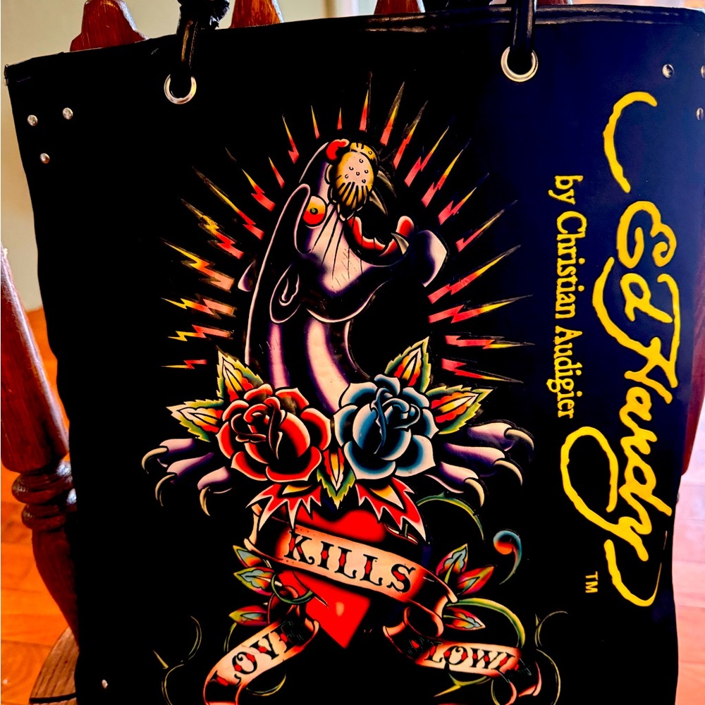 Women’s Ed Hardy tote bag